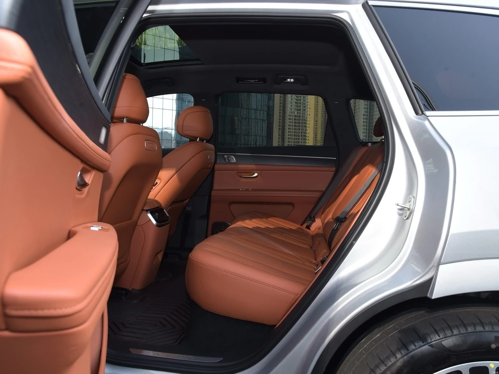 Aito M7 interior highlights
